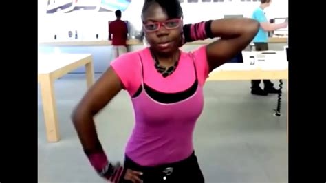 black girl dancing in apple store|Girl Dancing in Apple Store .